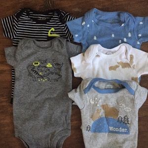 Newborn onesies lot. Never worn.